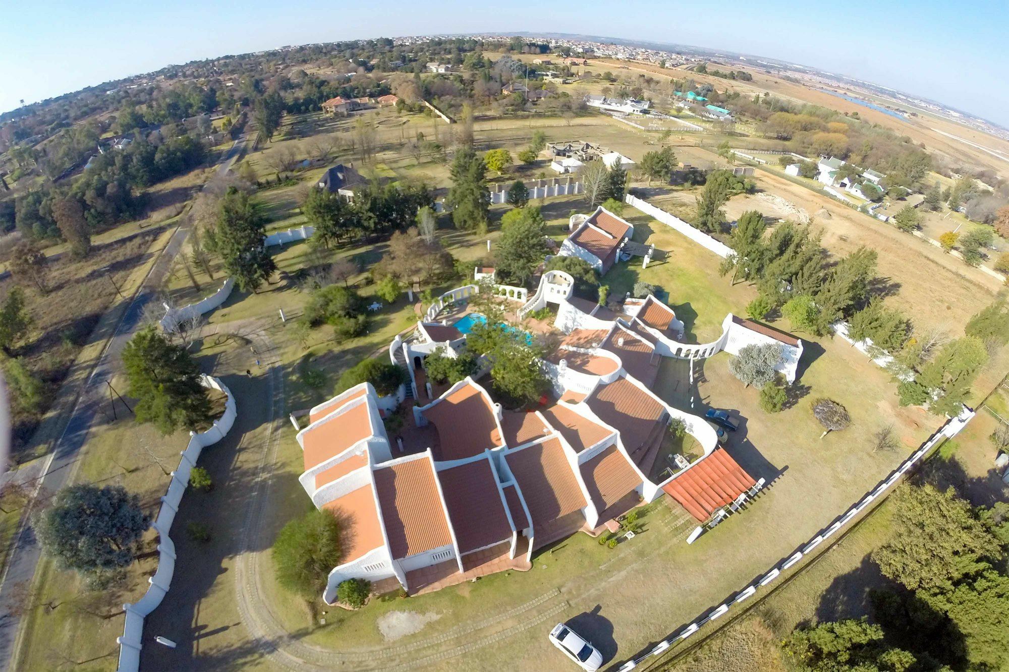 By Bush Telegraph 3* Johannesburg